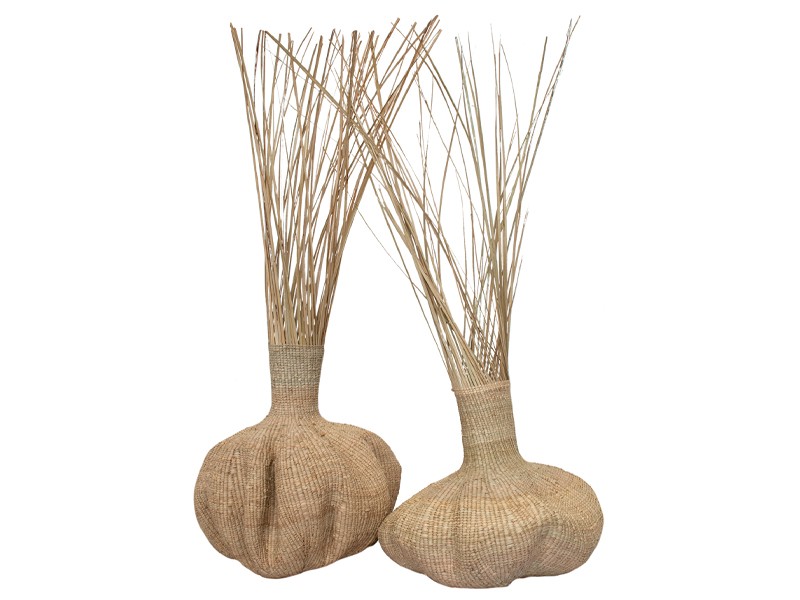 Full Garlic Tassel Basket