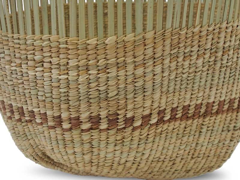 Tassel Basket_Natural_Medium_Focus