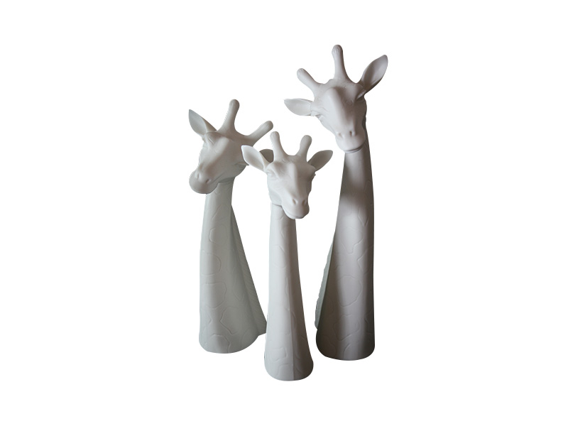 Porcelain Afrique Giraffe Statues